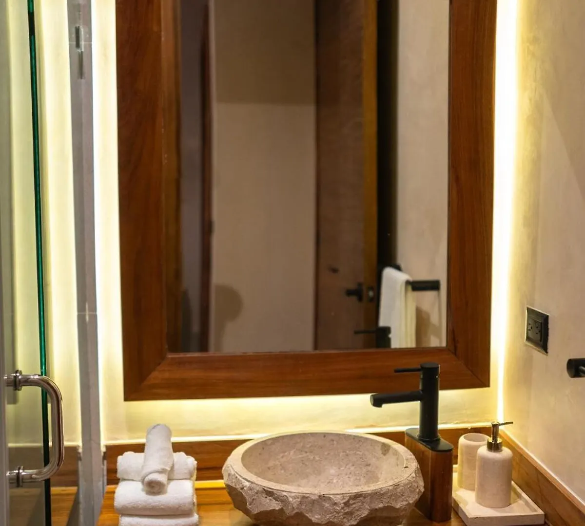Bali 4Br Villa W Pool, Rooftop Jacuzzi And Bbq Tulum 0*,